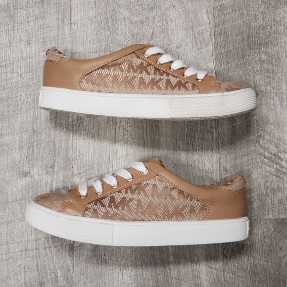 Michael Kors Girls Sz 12 Sneakers 👟 - Picture 4 of 13